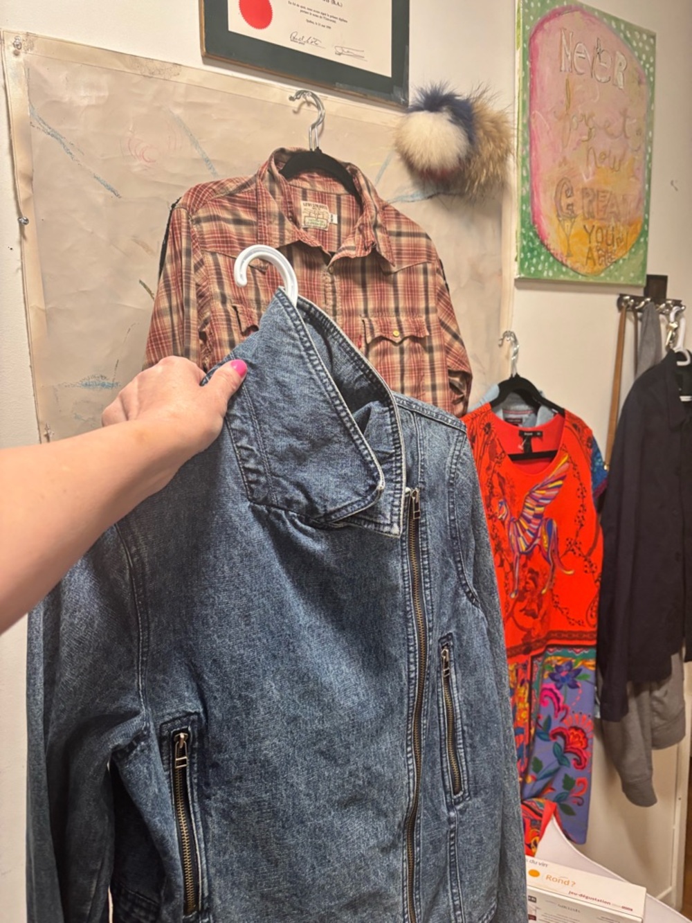 SEARS 🇨🇦 NEVADA Moto Jeans Jacket

Definitely Vintage 
20PTP…and front zip is 19